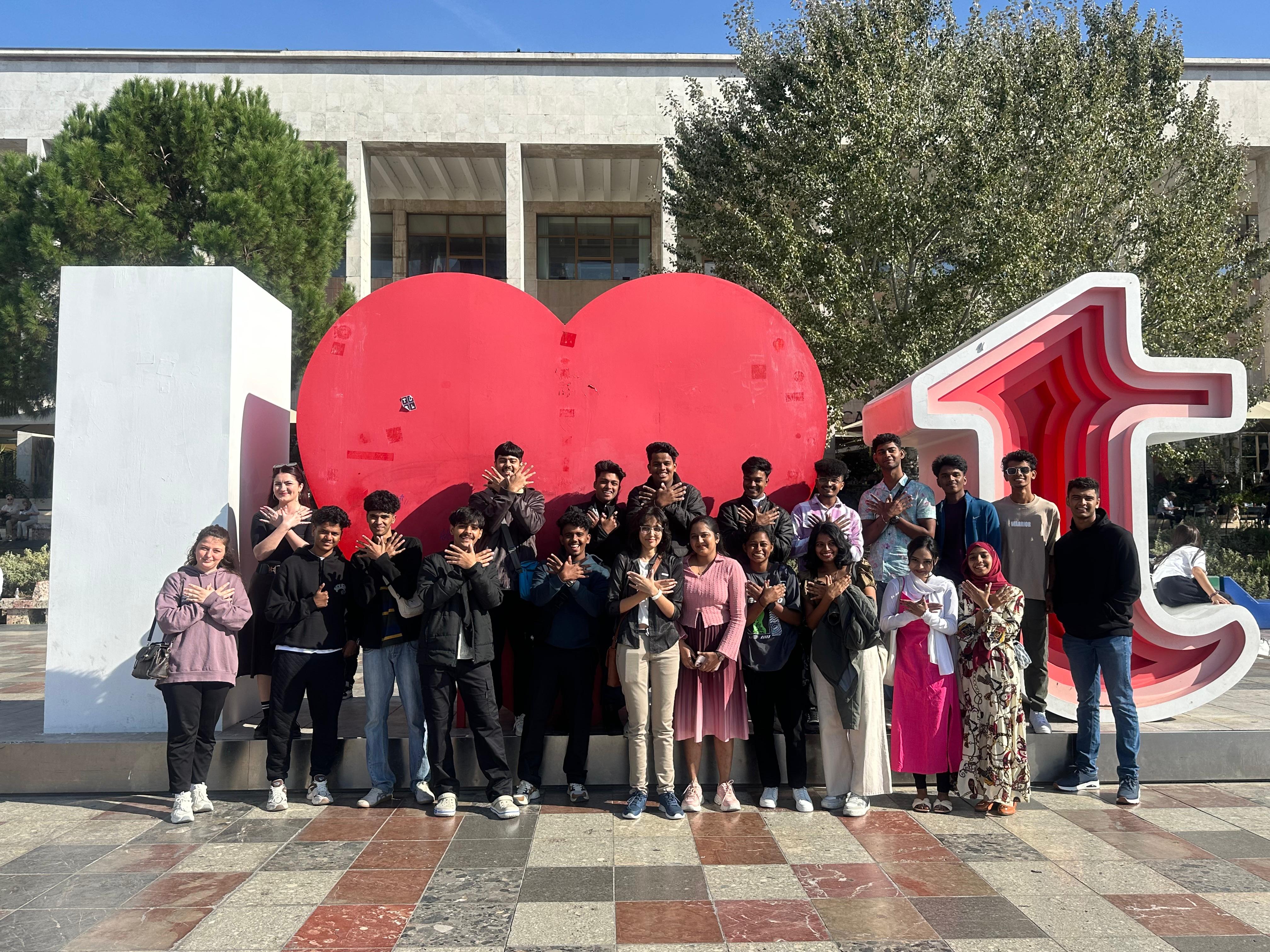 Foto nga aktiviteti: Orientimi i Studentëve Ndërkombëtarë